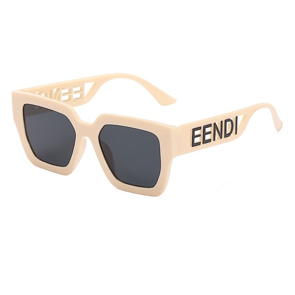 KIDS BEIGE SQUARE SUNGLASSES - Picture 2 of 2